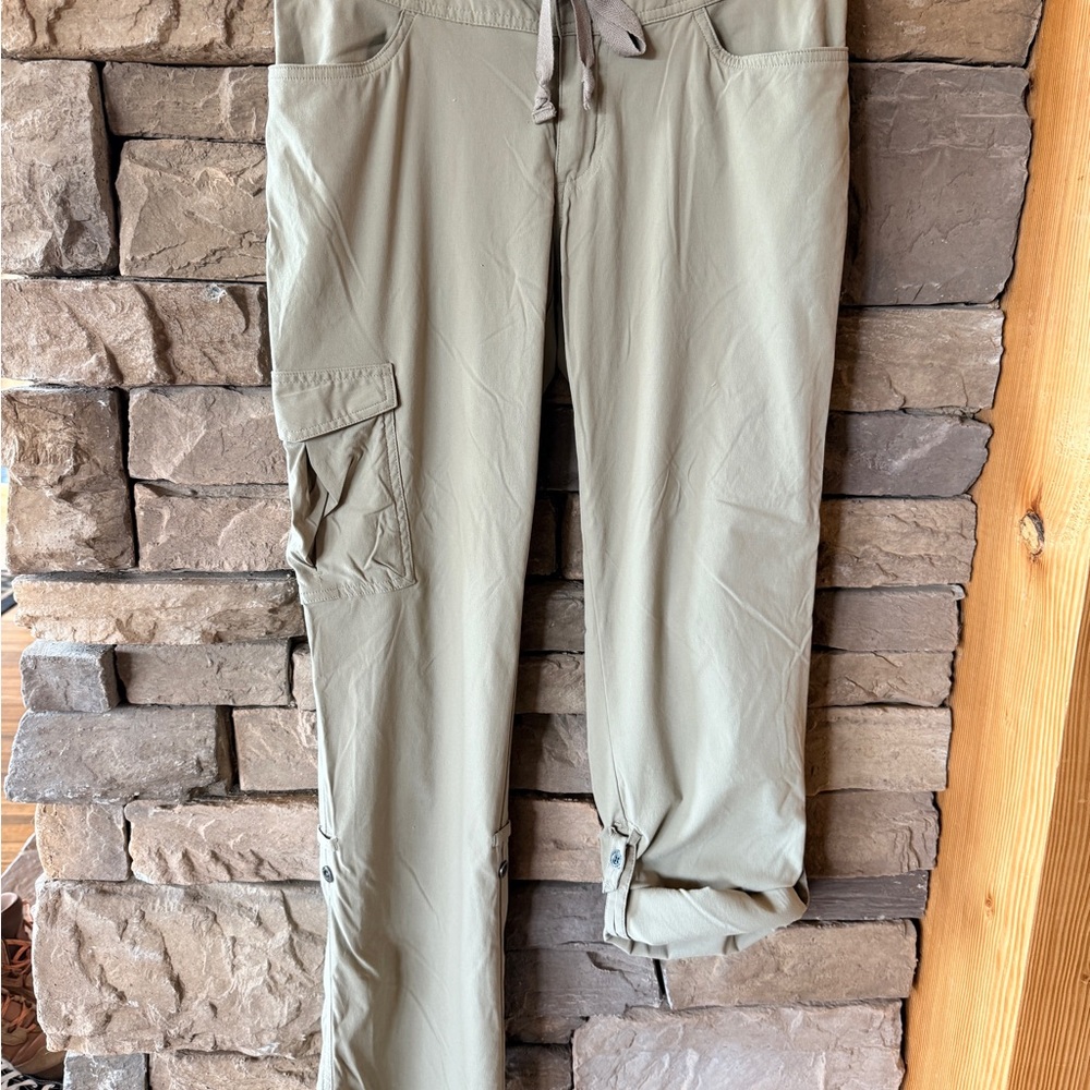 Columbia Women's Lightweight Cargo Ankle Pants